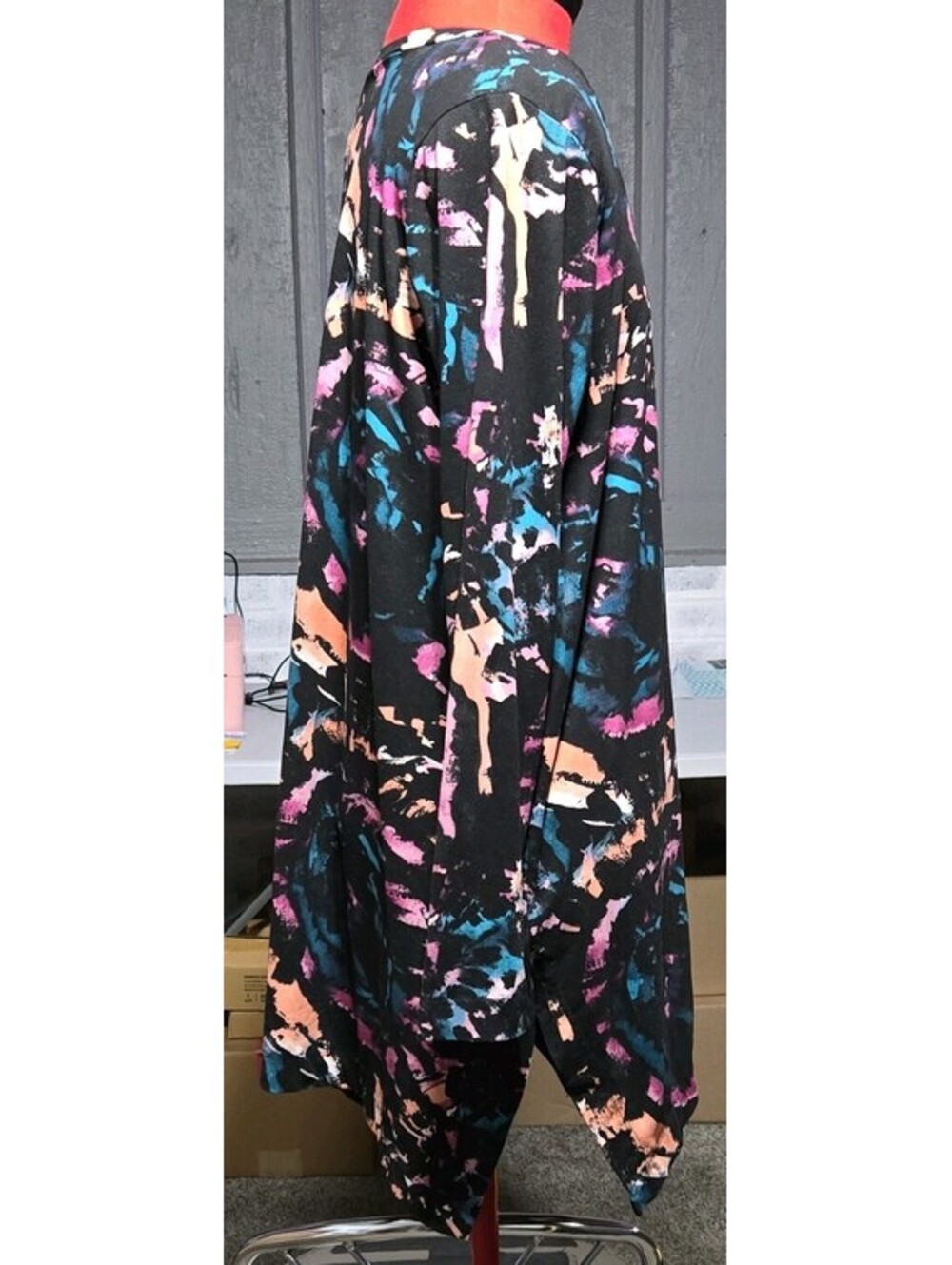 Lildy Black/Pink/Blue Abstract V-Neck Side Slit Long Sleeve Tunic Top L-XL - Picture 2 of 5